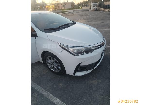 Sahibindendüşük km Toyota Corolla 1.4 D-4D Advance 2016 Model