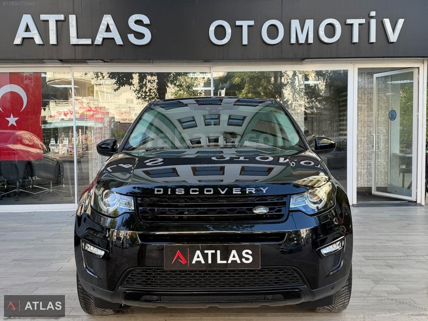 Galeriden Land Rover Discovery Sport 2.0 TD4 HSE Luxury 2016 Model Antalya 158.000 km Siyah 1