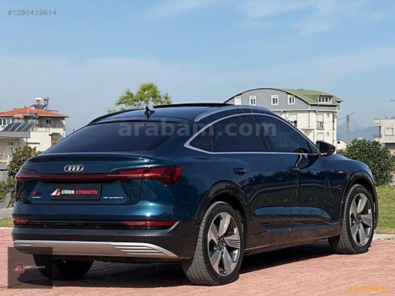 BOYASIZ BAYİİ 2022 AUDİ E-TRON ADVANCED 55 QUATTRO 408 HP 7