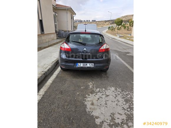 Sahibinden Renault Megane 1.5 dCi Privilege 2011 Model
