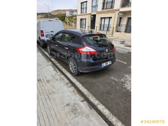 Sahibinden Renault Megane 1.5 dCi Privilege 2011 Model