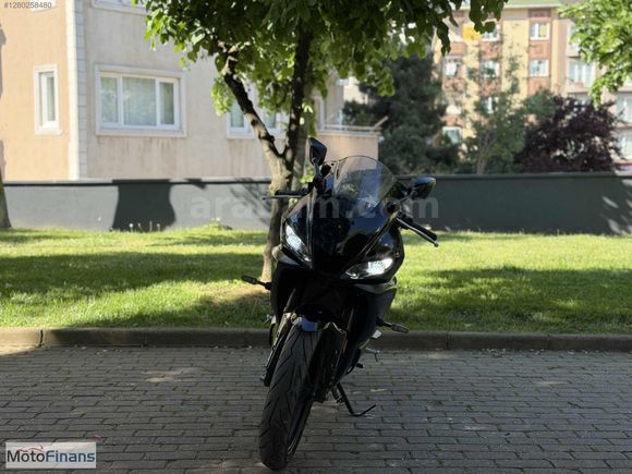 MotoFinans'tan Yamaha R25 ABS