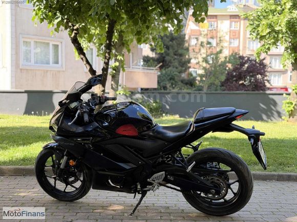 MotoFinans'tan Yamaha R25 ABS