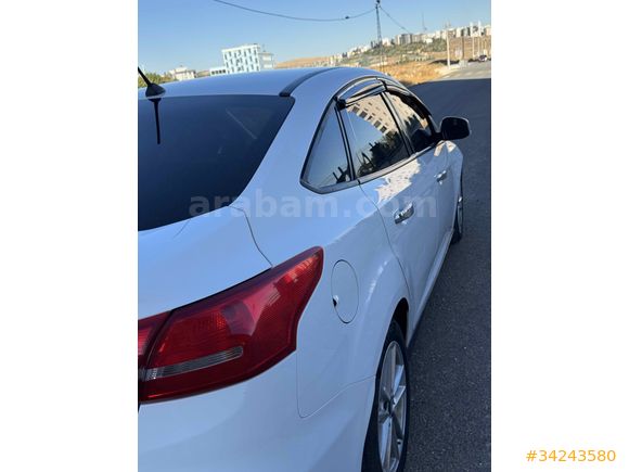 Ekstralı Sahibinden Ford Focus 1.5 TDCi Trend X 2017 Model 