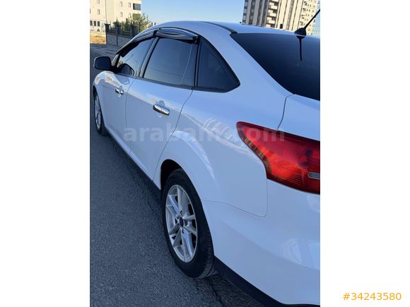 Ekstralı Sahibinden Ford Focus 1.5 TDCi Trend X 2017 Model 