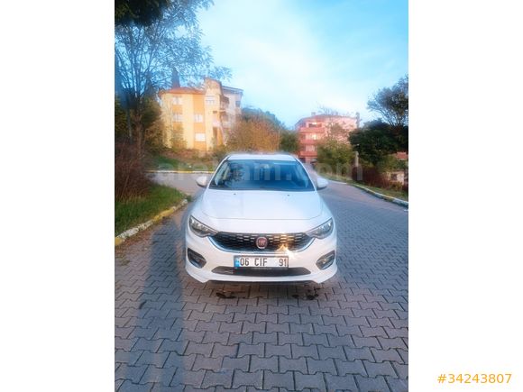 Masrafsız temiz tüm bakımları yapıldı   Fiat Egea 1.6 E-Torq Lounge 2016 Model