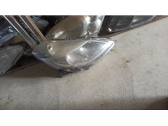 RENAULT CLİO 3 SAĞ FAR