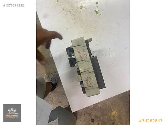 FORD CONNECT 90 LIK SİGORTA KUTUSU