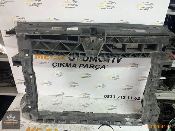 VOLKSWAGEN CADDY ÖN PANEL 2015-2020 2K5 805 588 A