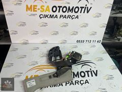 PEUGEOT PARTNER 2000-2006 ÖN SAĞ SOL EMNİYET KEMERİ