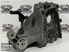 FİAT DOBLO 1,6 JTD MAZOT POMPASI BAĞLANTI BRAKETİ 55226624