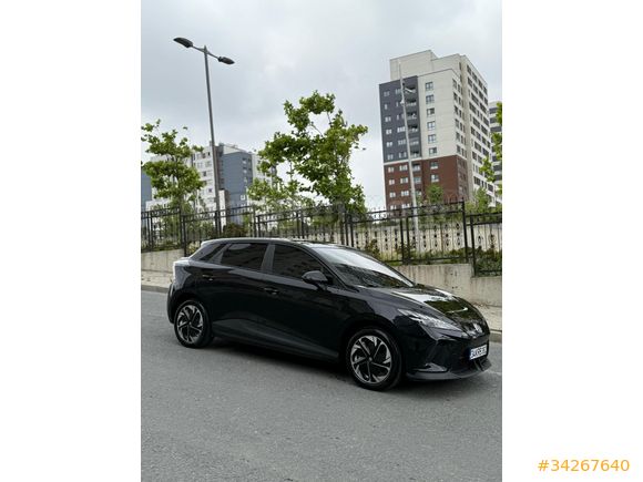 Sahibinden MG4 2023 V1  model  sağlık çalışanından