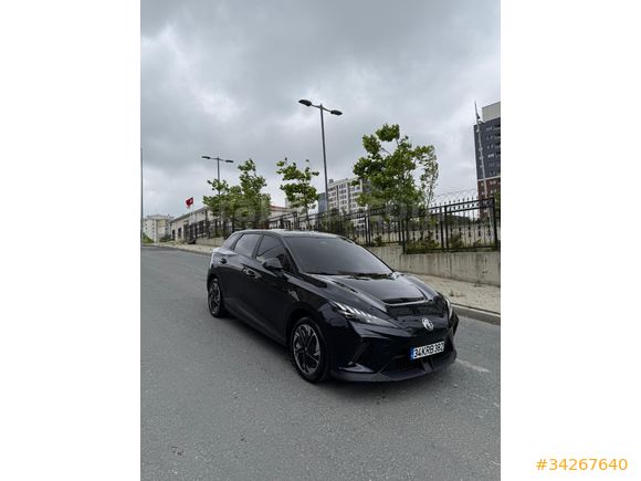 Sahibinden MG4 2023 V1  model  sağlık çalışanından
