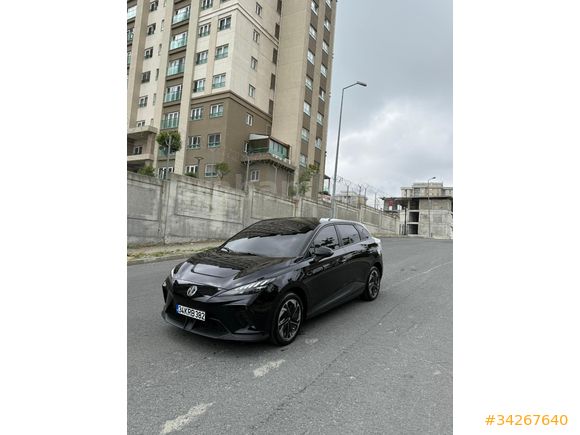 Sahibinden MG4 2023 V1  model  sağlık çalışanından