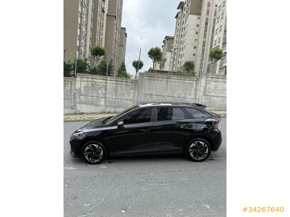 Sahibinden MG4 2023 V1  model  sağlık çalışanından