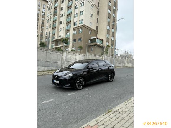 Sahibinden MG4 2023 V1  model  sağlık çalışanından