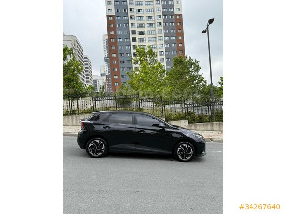 Sahibinden MG4 2023 V1  model  sağlık çalışanından