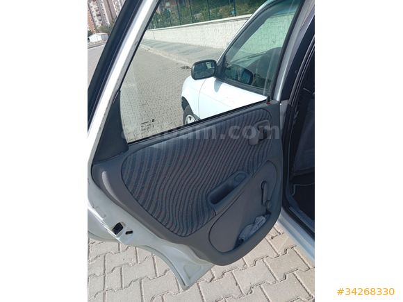 Sahibinden 225.000 km de Opel Astra 1.4 GL 1996 Model
