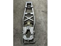 1T0837886B 1T0839886A CADDY TOURAN SAĞ KAPI KOLU İÇ BRAKETİ
