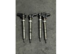 03L130277C 0445116035 TRANSPORTER AMAROK 2.0 TDİ CAA ENJEKTÖR