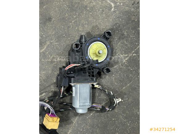 7E0959802 TRANSPORTER CARAVELLA SAĞ CAM MOTORU KAPI İÇ TESİSATI