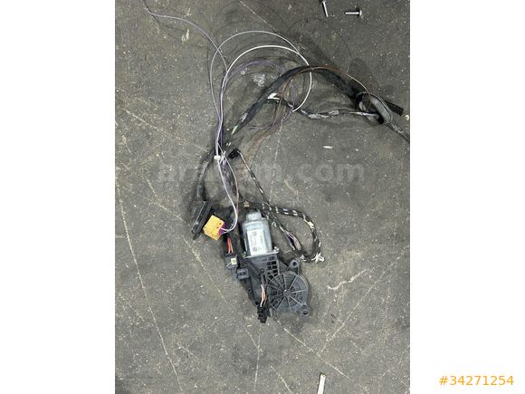 7E0959802 TRANSPORTER CARAVELLA SAĞ CAM MOTORU KAPI İÇ TESİSATI