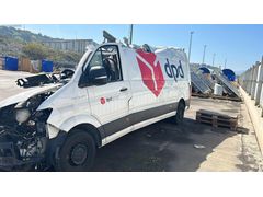 CRAFTER MAN SOL ÖN POTYA ÇAMURLUK İÇ SAÇI ŞASE KAPI YAN SAÇ
