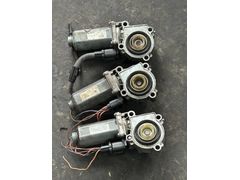 8472227771 BMW X3 E83 X5 E53 E70 OTOMATİK ŞANZIMAN VGT MOTORU