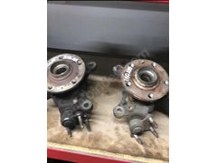 1K0407256AA 1K0407255 CADDY GOLF OCTAVİA AKS TAŞIYICI PORYA