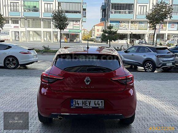 SEÇKİNDEN/2023 MODEL/ RENAULT/ CLİO 1.0 TCE ICON /HATASIZ