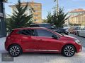 SEÇKİNDEN/2023 MODEL/ RENAULT/ CLİO 1.0 TCE ICON /HATASIZ