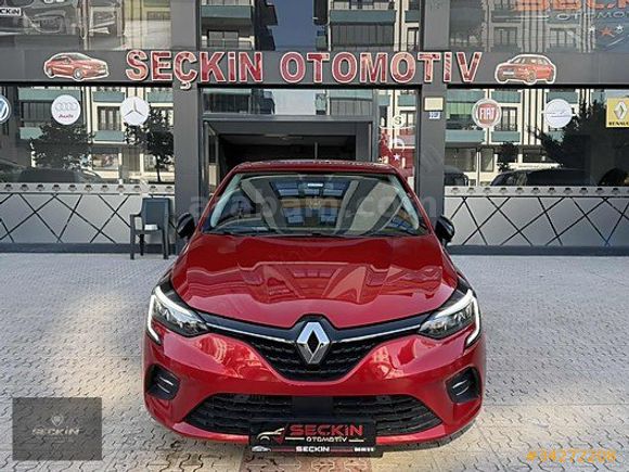 SEÇKİNDEN/2023 MODEL/ RENAULT/ CLİO 1.0 TCE ICON /HATASIZ