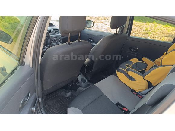 2011 Model Renault Clio 1.5 dizel