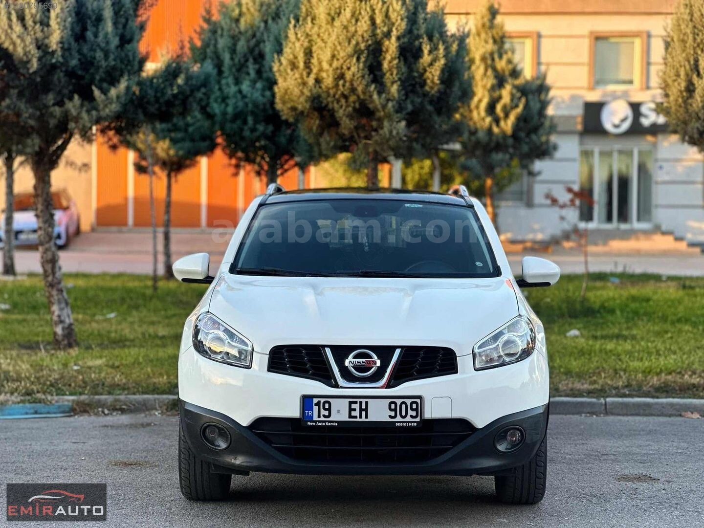 EMİR AUTO 2012 NİSSAN Qashqai TEKNAPACK 1.6 OTOMATİK 1 PARÇABOYA 1