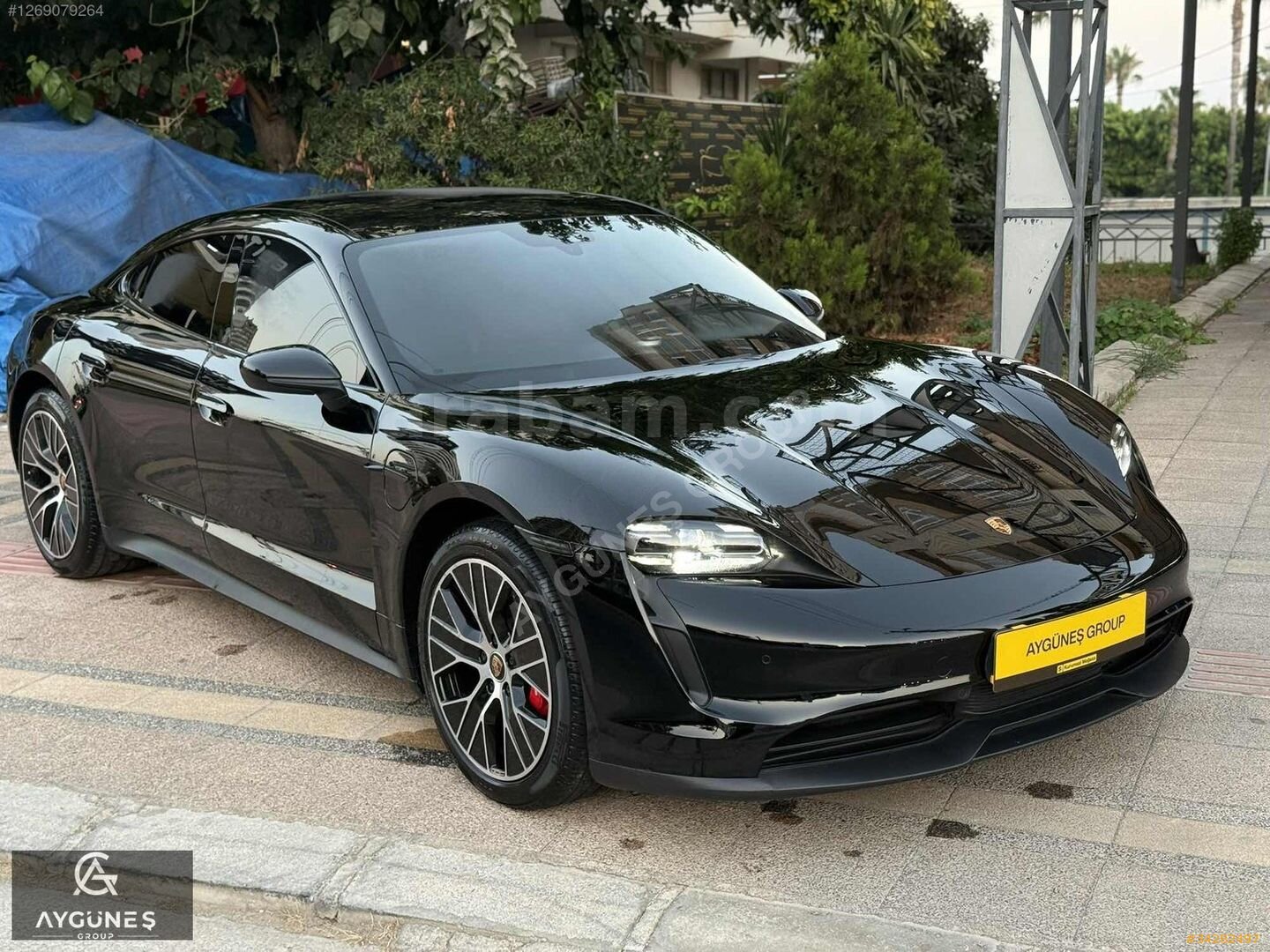Galeriden Porsche Taycan Elektrik 4S Performance Plus 2022 Model Mersin 71.000 km Siyah 4