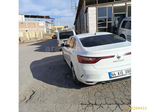 Sahibinden Renault Megane 1.5 dCi Joy 2016 Model