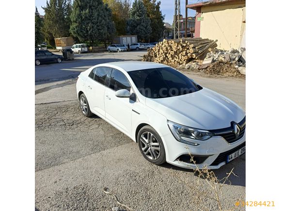 Sahibinden Renault Megane 1.5 dCi Joy 2016 Model