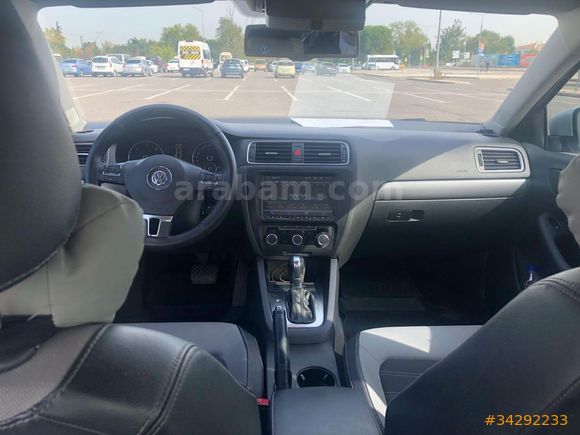 Sahibinden Volkswagen Jetta 1.6 TDi Comfortline 2012 Model Balıkesir 195.000 km Gri (Gümüş)
