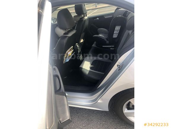 Sahibinden Volkswagen Jetta 1.6 TDi Comfortline 2012 Model Balıkesir 195.000 km Gri (Gümüş)