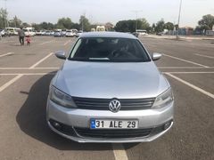 Sahibinden Volkswagen Jetta 1.6 TDi Comfortline 2012 Model Balıkesir 195.000 km Gri (Gümüş)