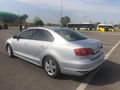 Sahibinden Volkswagen Jetta 1.6 TDi Comfortline 2012 Model Balıkesir 195.000 km Gri (Gümüş)