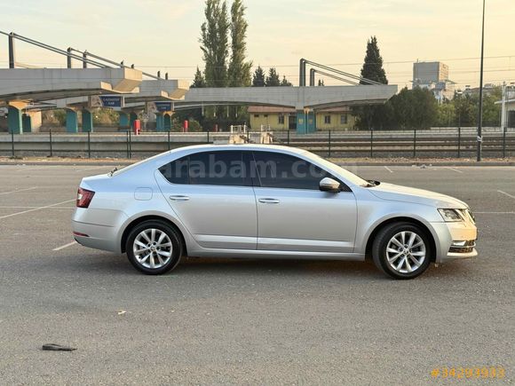 Sahibinden Skoda Octavia 1.6 TDI Style 2018 Model 