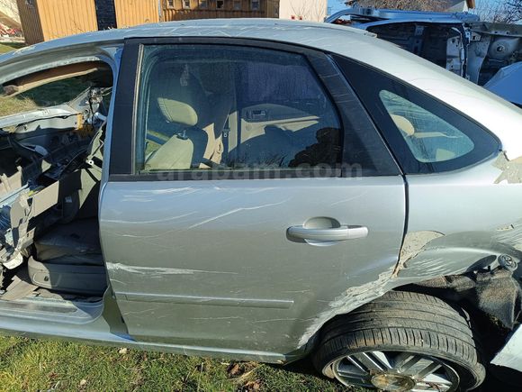 FORD ESCORT FORD FOCUS KAPILARI