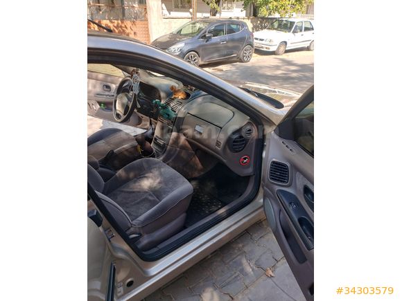 Sahibinden Renault Laguna 2.0 RXE 1998 Model