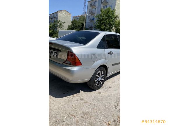 Sahibinden Ford Focus 1.6 Ambiente 2001 Model 