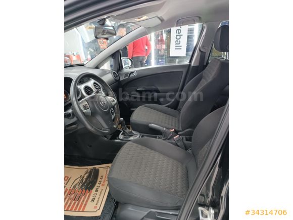 Sorunsuz Opel Corsa 1.4 Twinport Active 2013 Model