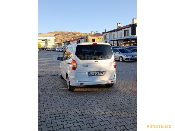 Galeriden Ford Tourneo Courier 1.5 TDCi Titanium Plus 2018 Model Van