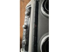 AUDİ A3 KLİMA KONTROL PANELİ VE EKRAN AUTO STOP TUŞLARI
