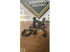 VW GOLF BORA JETTA CADDY Ön Krank Keçesi Orjinal 038103153B