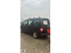 VW CADDY HURDA BELGELİ KAPUT KAPI ÇAMURLUK PARÇA SATILIK